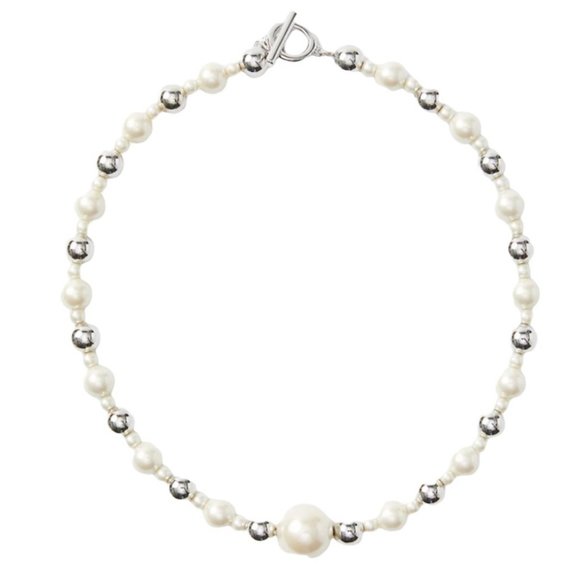 Ann Taylor Jewelry - Ann Taylor Pearlized Metal Bead Statement Necklace